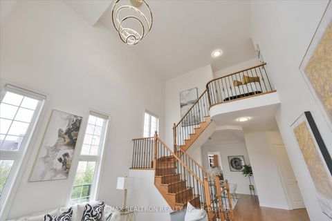 Photo 3 at 150 Crane Street, Rural Aurora, Aurora