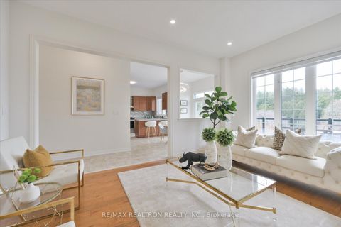 Photo 10 at 150 Crane Street, Rural Aurora, Aurora