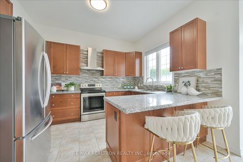 Photo 13 at 150 Crane Street, Rural Aurora, Aurora