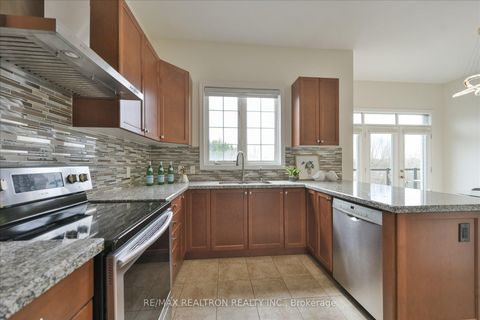 Photo 14 at 150 Crane Street, Rural Aurora, Aurora