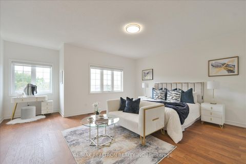 Photo 20 at 150 Crane Street, Rural Aurora, Aurora