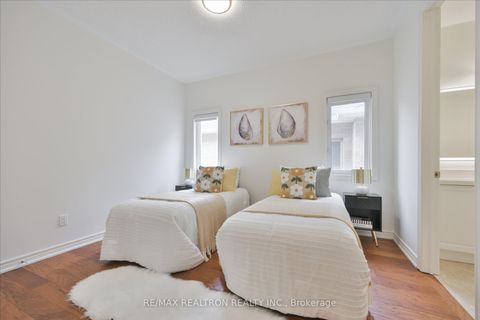 Photo 24 at 150 Crane Street, Rural Aurora, Aurora