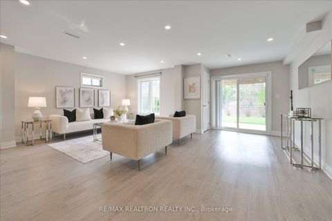 Photo 32 at 150 Crane Street, Rural Aurora, Aurora