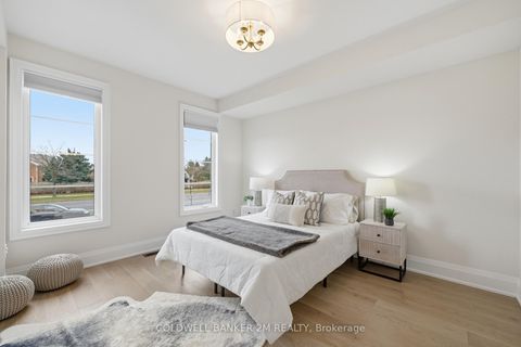 Photo 6 at 9414 Bayview Avenue, Observatory, Richmond Hill