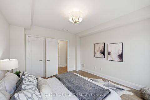 Photo 7 at 9414 Bayview Avenue, Observatory, Richmond Hill