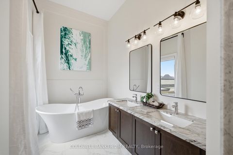 Photo 24 at 9414 Bayview Avenue, Observatory, Richmond Hill