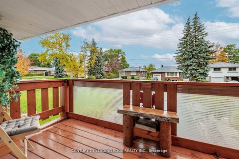 Photo 34 at 112 Wyndcliff Crescent, Victoria Village, Toronto