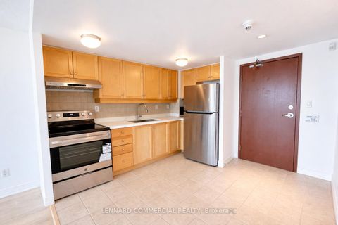 Photo 3 at 816 - 90 Scottfield Drive, Agincourt North, Toronto