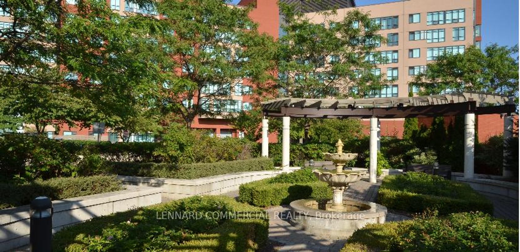 816 - 90 Scottfield Drive, Agincourt North, Toronto photo number 2