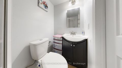Photo 29 at 13 - 13 Candy Court Way, Newtonbrook West, Toronto