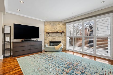 Photo 6 at 211 Woodbridge Avenue, West Woodbridge, Vaughan