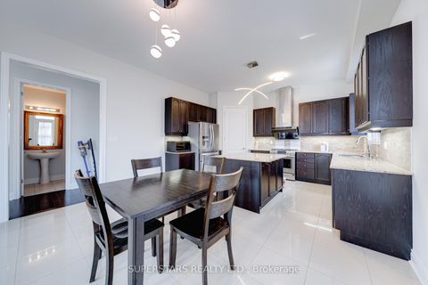 Photo 7 at 1070 Wilbur Pipher Circle, Wyndham, Newmarket