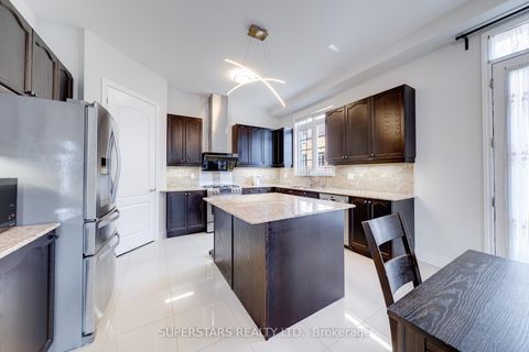 Photo 8 at 1070 Wilbur Pipher Circle, Wyndham, Newmarket