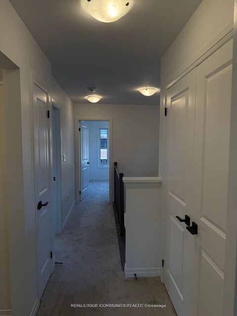 Photo 9 at 141 Turnberry Lane, Painswick South, Barrie