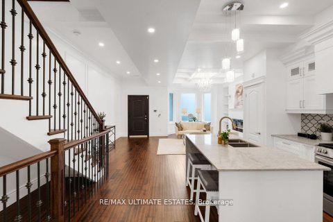 Photo 16 at 290 Bathurst Street, Bellwoods, Toronto