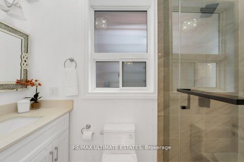 Photo 19 at 290 Bathurst Street, Bellwoods, Toronto