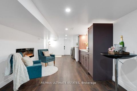 Photo 39 at 290 Bathurst Street, Bellwoods, Toronto