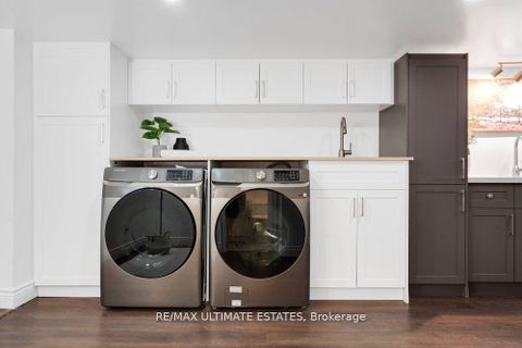 Photo 41 at 290 Bathurst Street, Bellwoods, Toronto