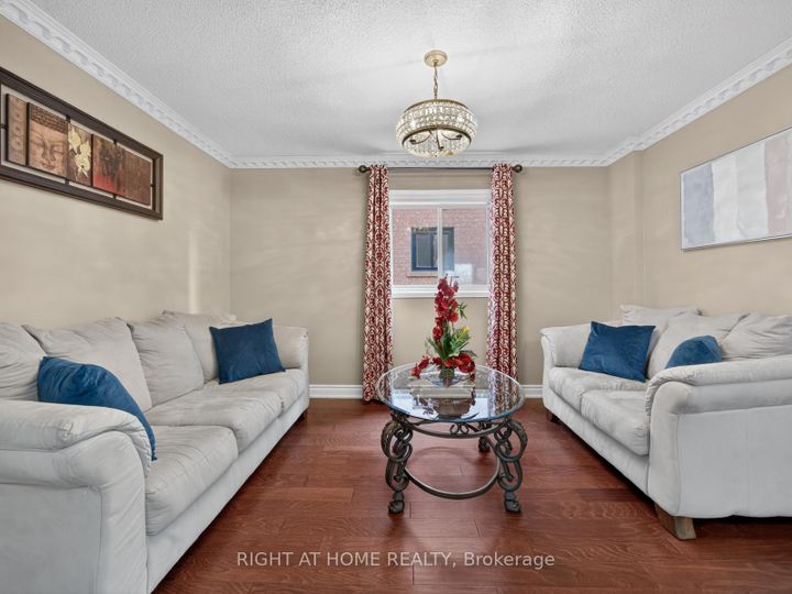 Photo 5 at 7068 Rosehurst Drive, Lisgar, Mississauga