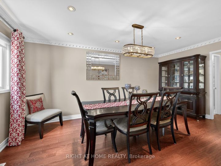 Photo 8 at 7068 Rosehurst Drive, Lisgar, Mississauga