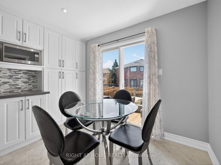 Photo 15 at 7068 Rosehurst Drive, Lisgar, Mississauga