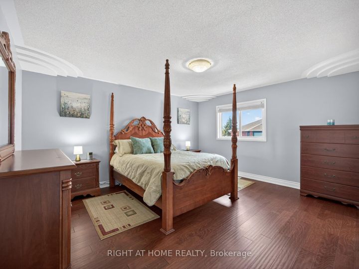 Photo 21 at 7068 Rosehurst Drive, Lisgar, Mississauga