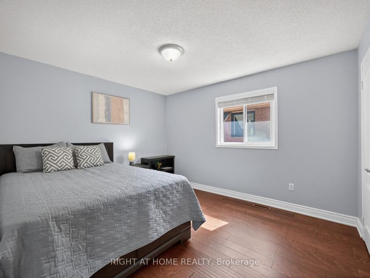 Photo 26 at 7068 Rosehurst Drive, Lisgar, Mississauga