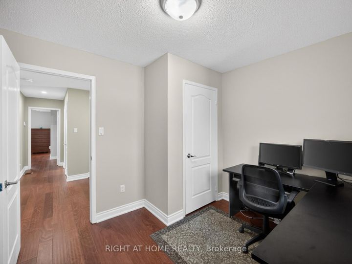 Photo 29 at 7068 Rosehurst Drive, Lisgar, Mississauga