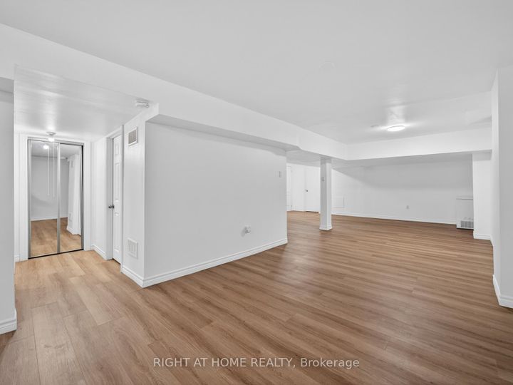 Photo 34 at 7068 Rosehurst Drive, Lisgar, Mississauga