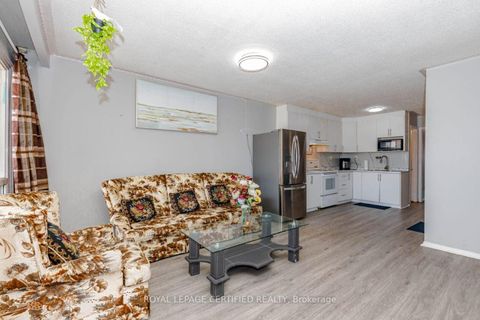 Photo 6 at 7256 Lancaster Avenue S, Malton, Mississauga