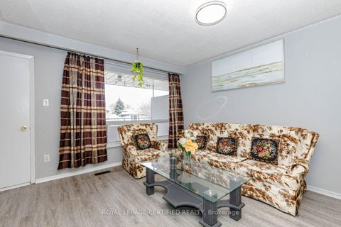 Photo 7 at 7256 Lancaster Avenue S, Malton, Mississauga