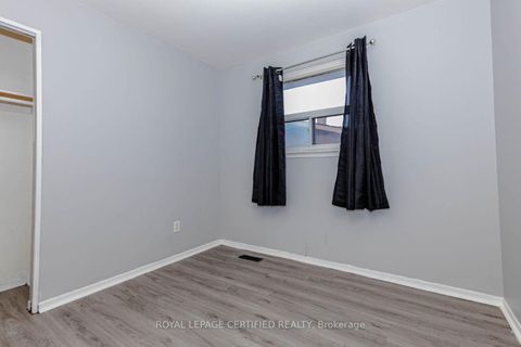Photo 22 at 7256 Lancaster Avenue S, Malton, Mississauga