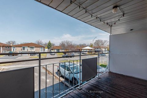 Photo 29 at 7256 Lancaster Avenue S, Malton, Mississauga