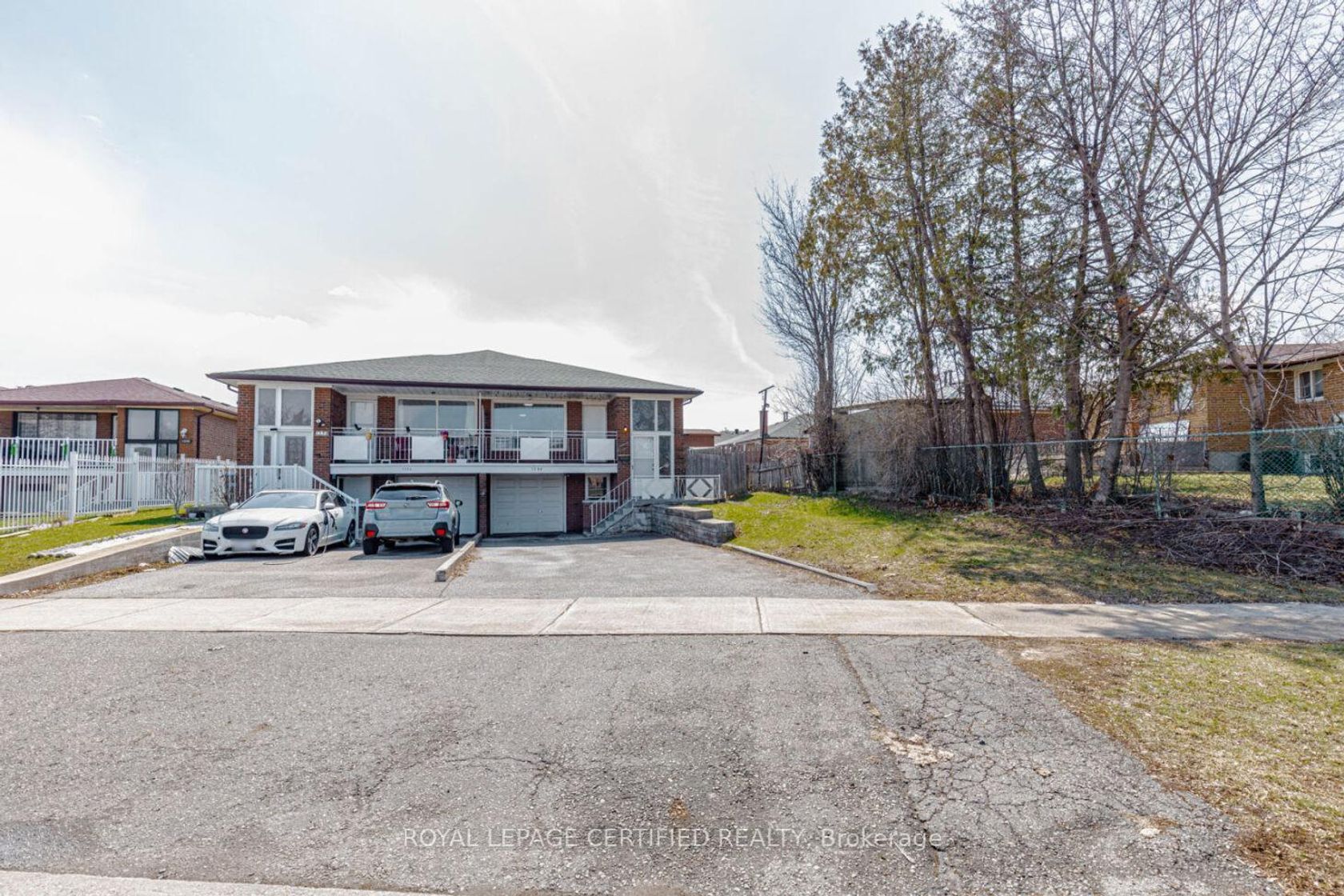 7256 Lancaster Avenue S, Malton, Mississauga photo number 2