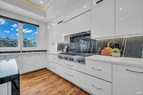 Photo 14 at 92 Glen Rush Boulevard, Nortown, Toronto