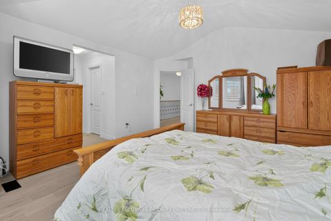 Photo 28 at 130 Greenview Circle, Rural Vaughan, Vaughan