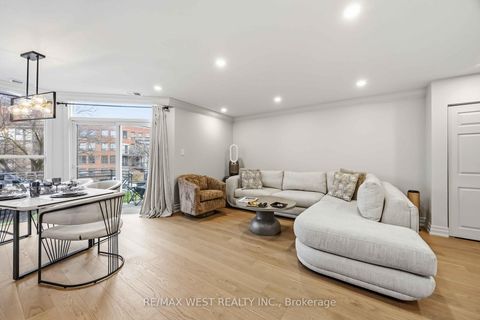 Photo 9 at TH #10 - 100 Arbors Lane, West Woodbridge, Vaughan