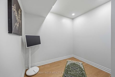 Photo 30 at TH #10 - 100 Arbors Lane, West Woodbridge, Vaughan