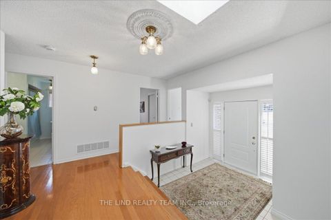 Photo 2 at 17 April Gardens, Aurora Heights, Aurora