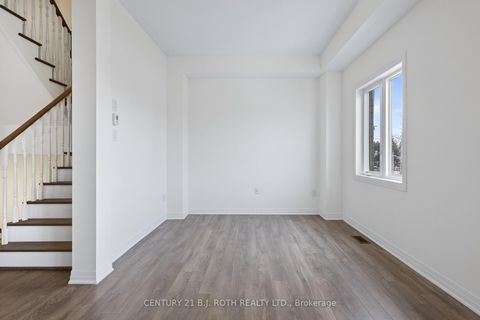 Photo 12 at 17 BEDFORD ESTATES Crescent, Bayshore, Barrie