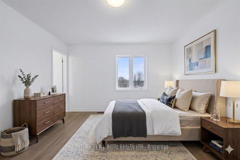 Photo 18 at 17 BEDFORD ESTATES Crescent, Bayshore, Barrie