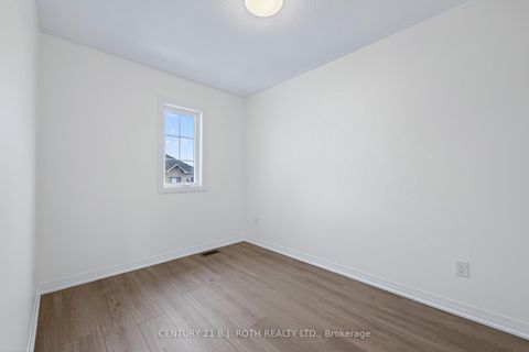 Photo 21 at 17 BEDFORD ESTATES Crescent, Bayshore, Barrie