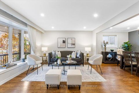 Photo 9 at 1 Banquo Road, Royal Orchard, Markham