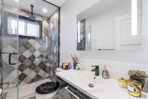 Photo 20 at 1 Banquo Road, Royal Orchard, Markham