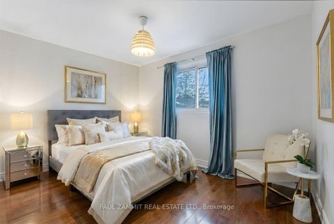 Photo 24 at 1 Banquo Road, Royal Orchard, Markham