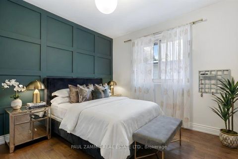 Photo 26 at 1 Banquo Road, Royal Orchard, Markham