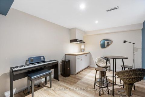 Photo 28 at 1 Banquo Road, Royal Orchard, Markham