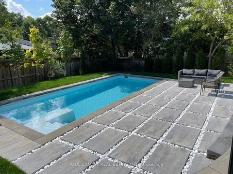 Photo 37 at 1 Banquo Road, Royal Orchard, Markham