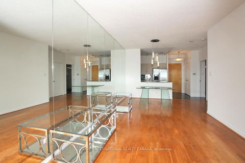 Photo 10 at SPH22 - 600 Queens Quay W, Waterfront Communities C1, Toronto