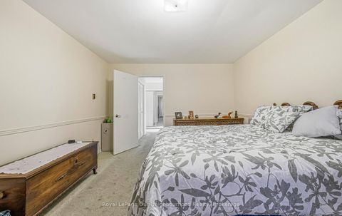 Photo 18 at 81 Marica Avenue, Centennial, Oshawa